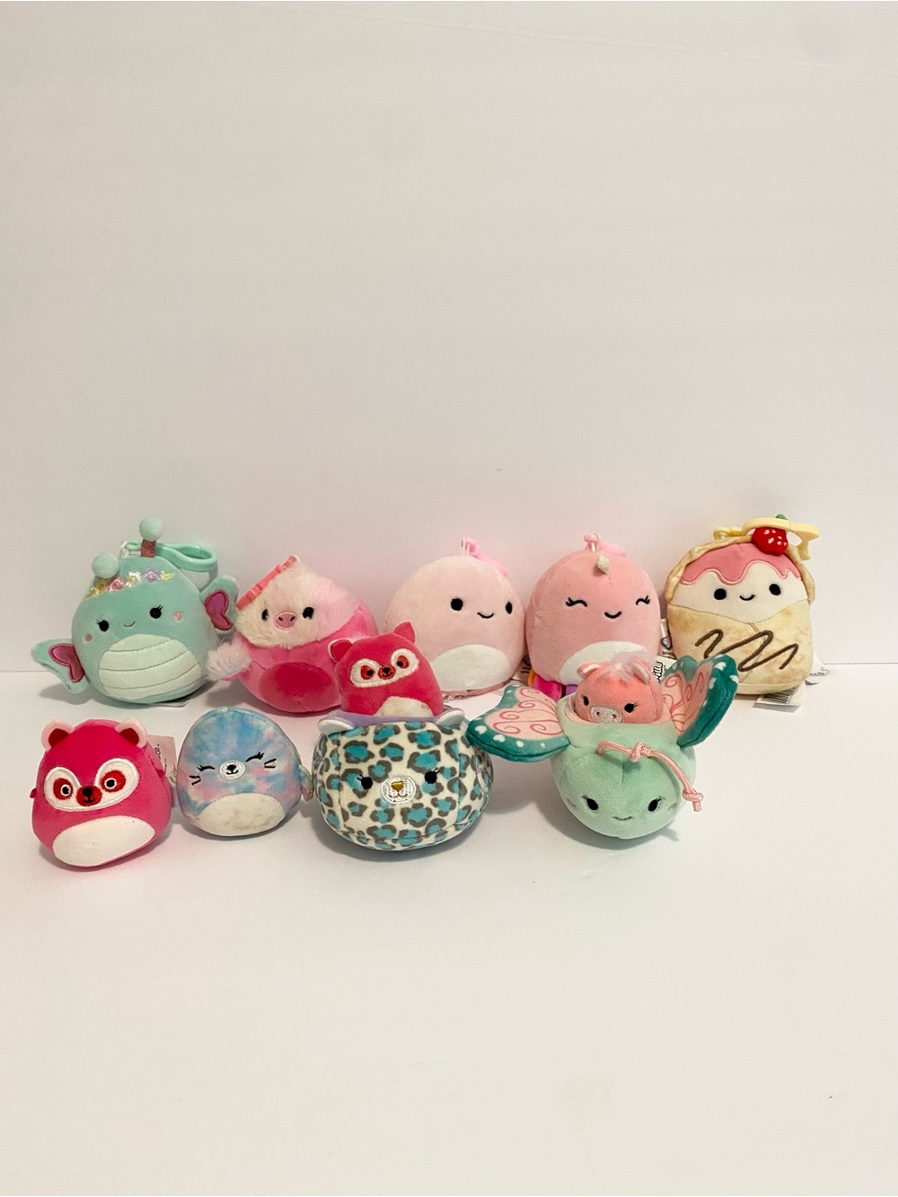 Squishmallows Plush Lot Clips + Squishville Mini Stuffed Animal Toy Squishmallow